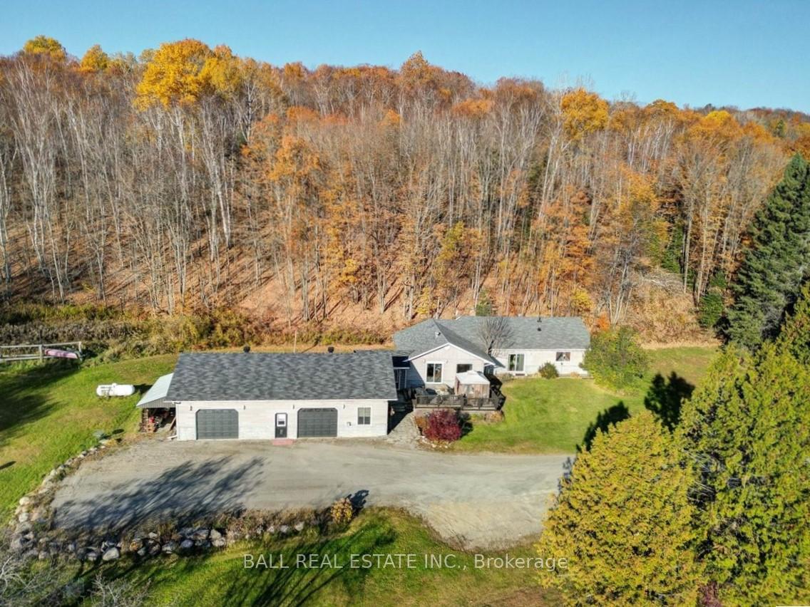 Photo 2 of 601 Airport Road, Faraday — HOMEH