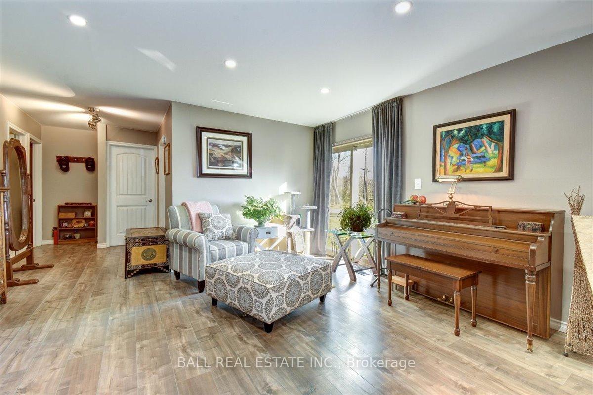 Photo 29 of 601 Airport Road, Faraday — HOMEH
