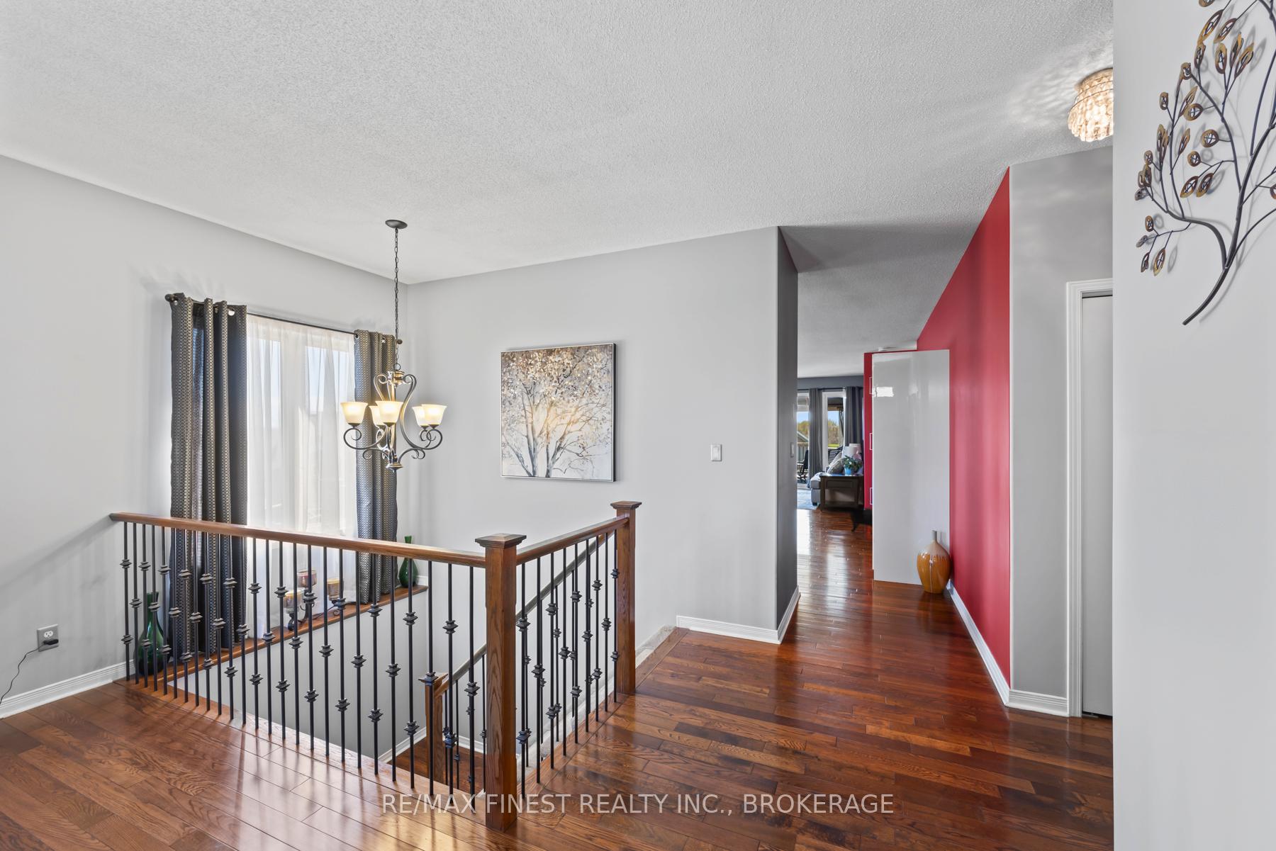 Photo 3 of 1227 Amanda Court, Kingston, City Northwest — HOMEH