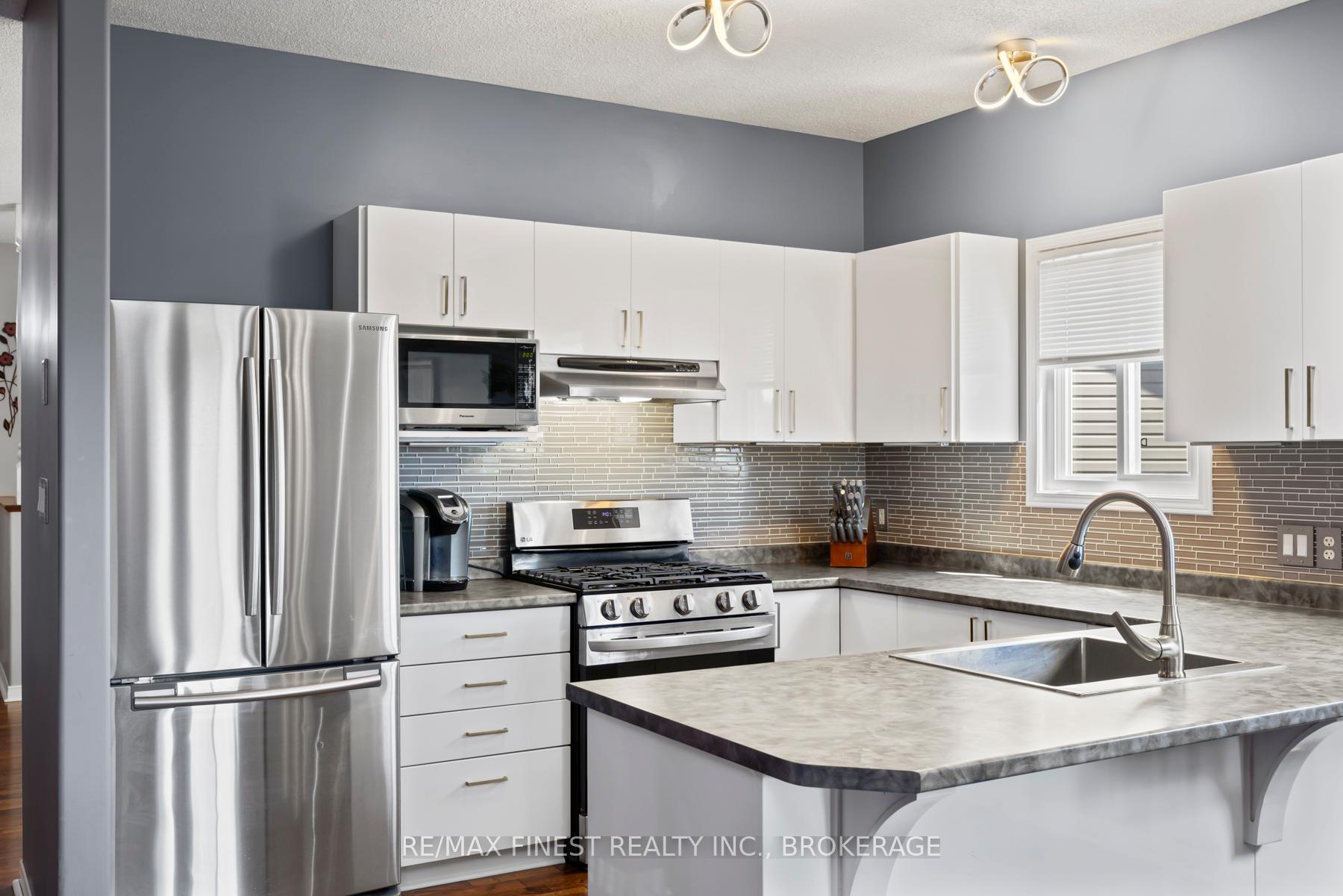 Photo 11 of 1227 Amanda Court, Kingston, City Northwest — HOMEH