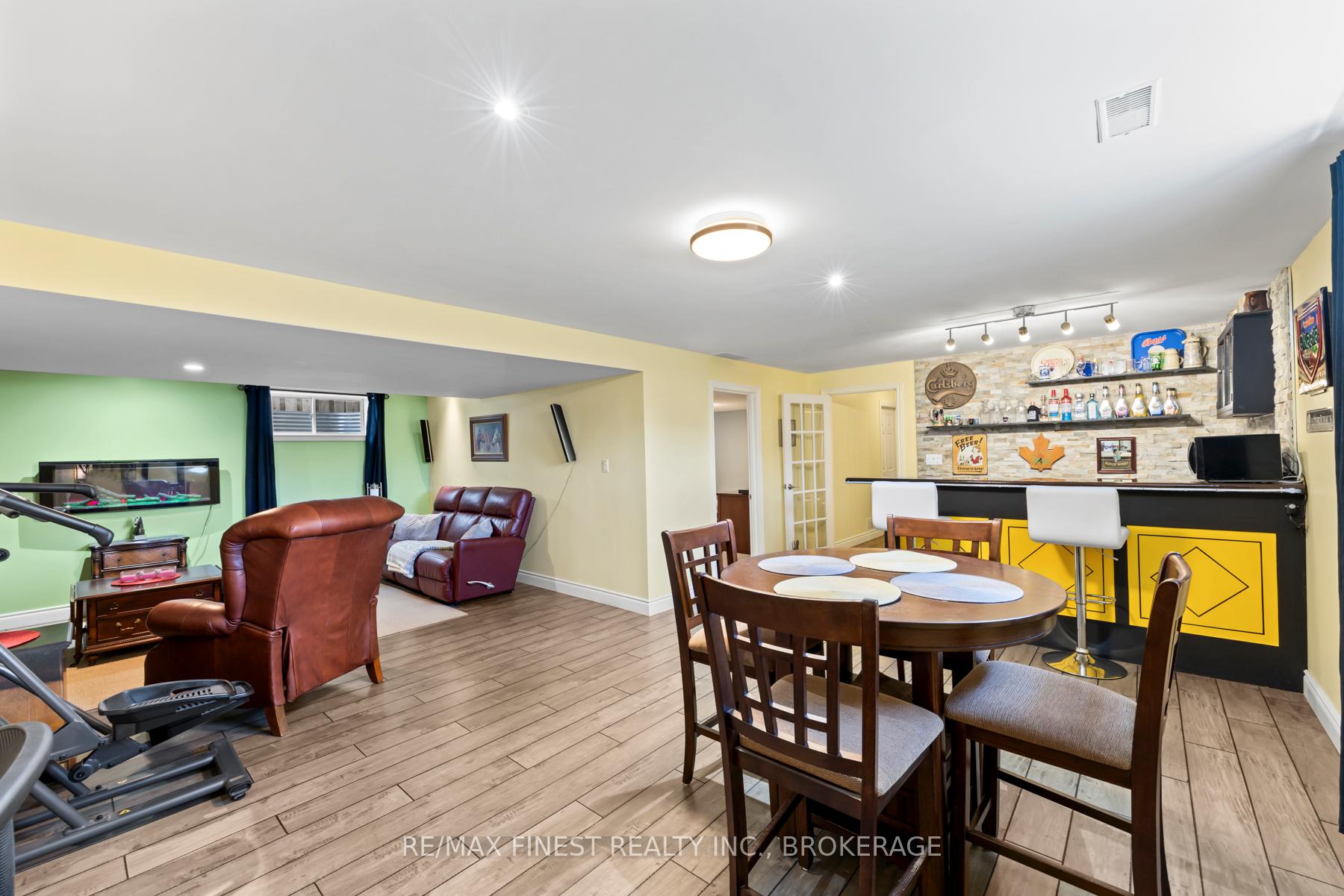 Photo 33 of 1227 Amanda Court, Kingston, City Northwest — HOMEH