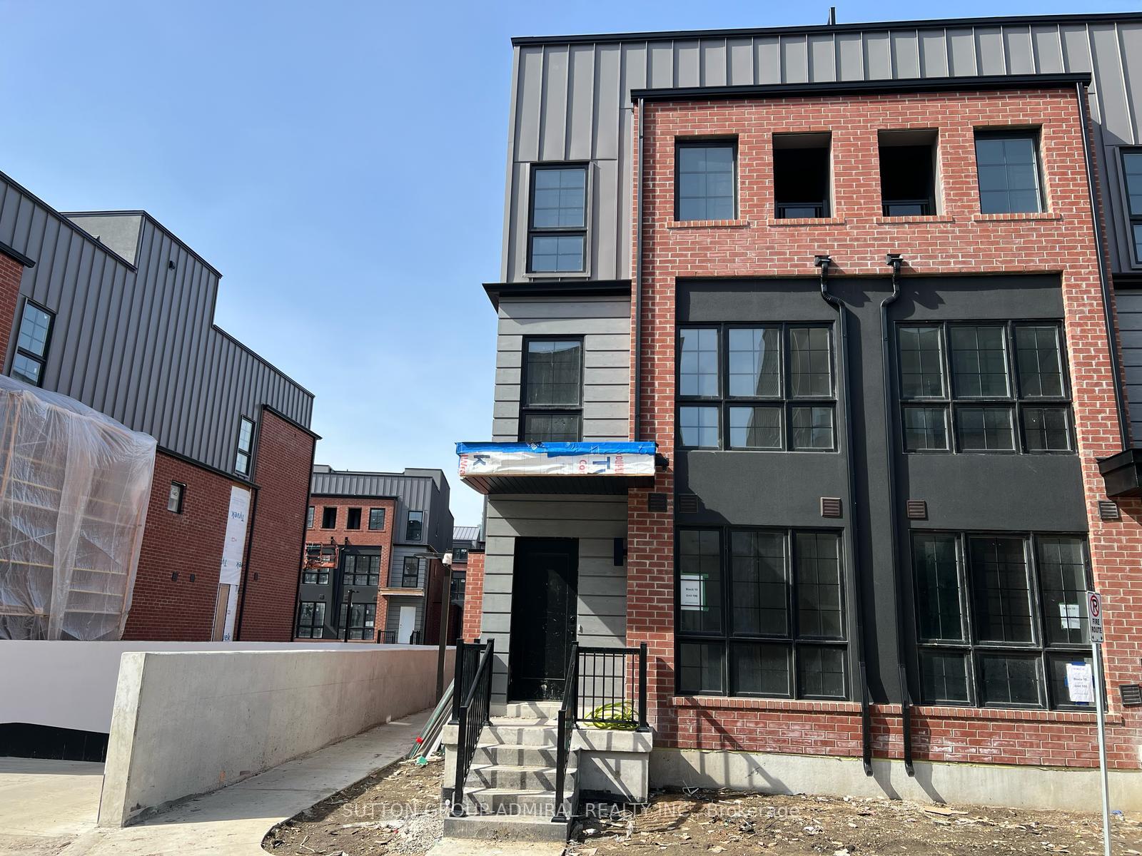 Photo 1 of 42 Chelsey Street, Vaughan, Uplands — HOMEH