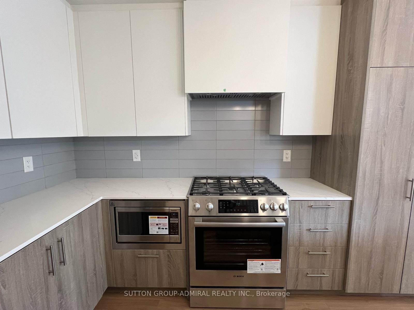 Photo 8 of 42 Chelsey Street, Vaughan, Uplands — HOMEH