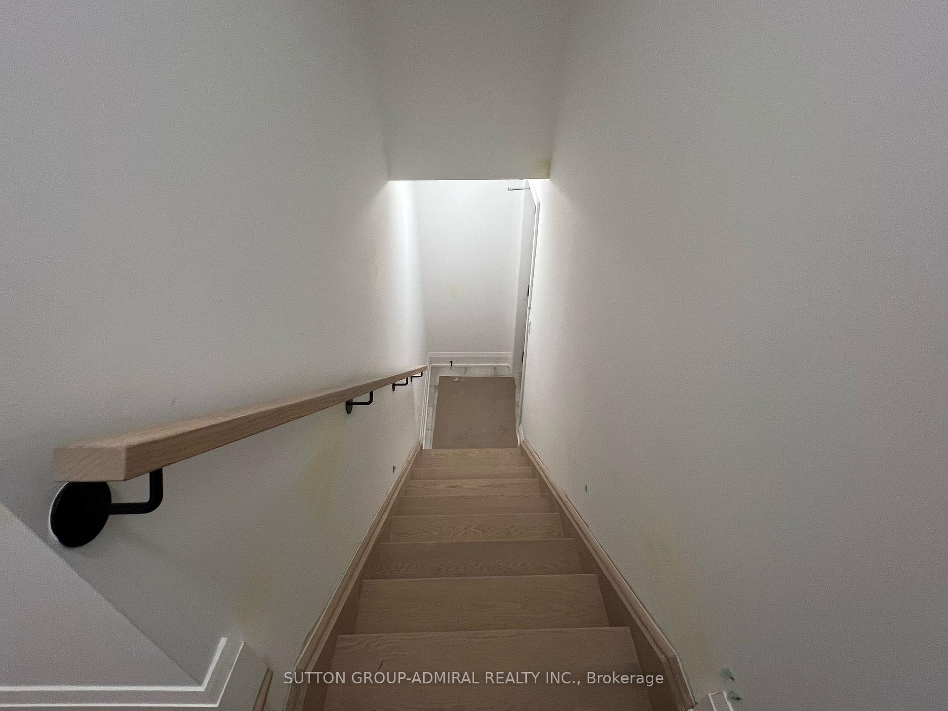 Photo 22 of 42 Chelsey Street, Vaughan, Uplands — HOMEH