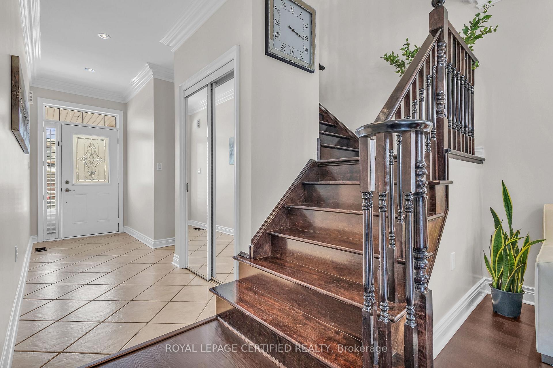 Photo 7 of 17 Dalia Street, Brampton, Credit Valley — HOMEH
