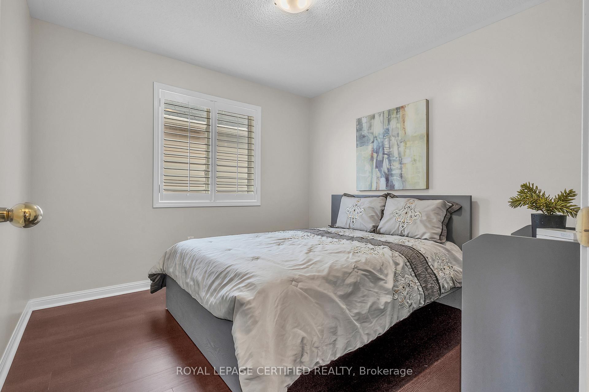 Photo 20 of 17 Dalia Street, Brampton, Credit Valley — HOMEH