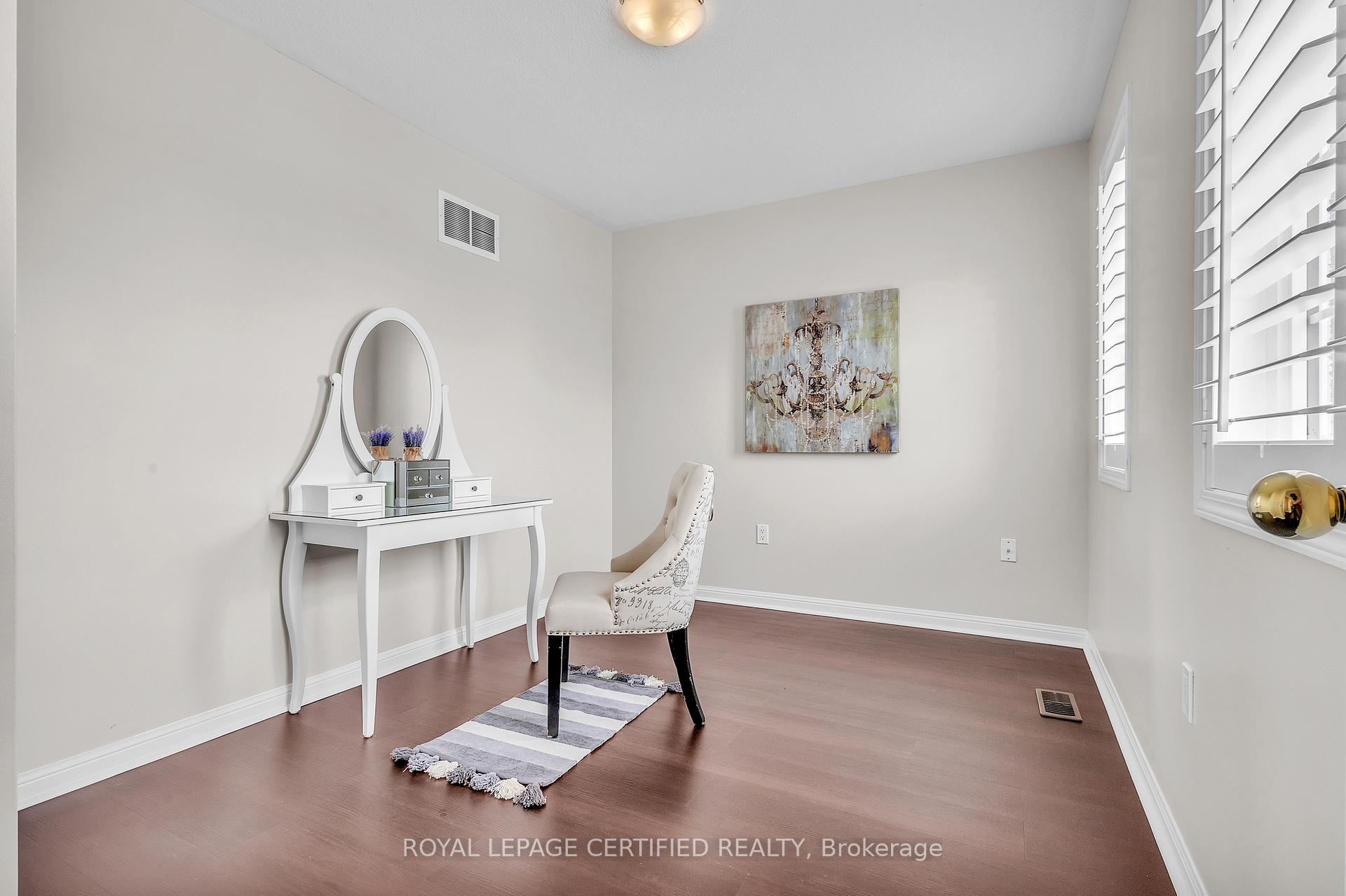 Photo 31 of 17 Dalia Street, Brampton, Credit Valley — HOMEH