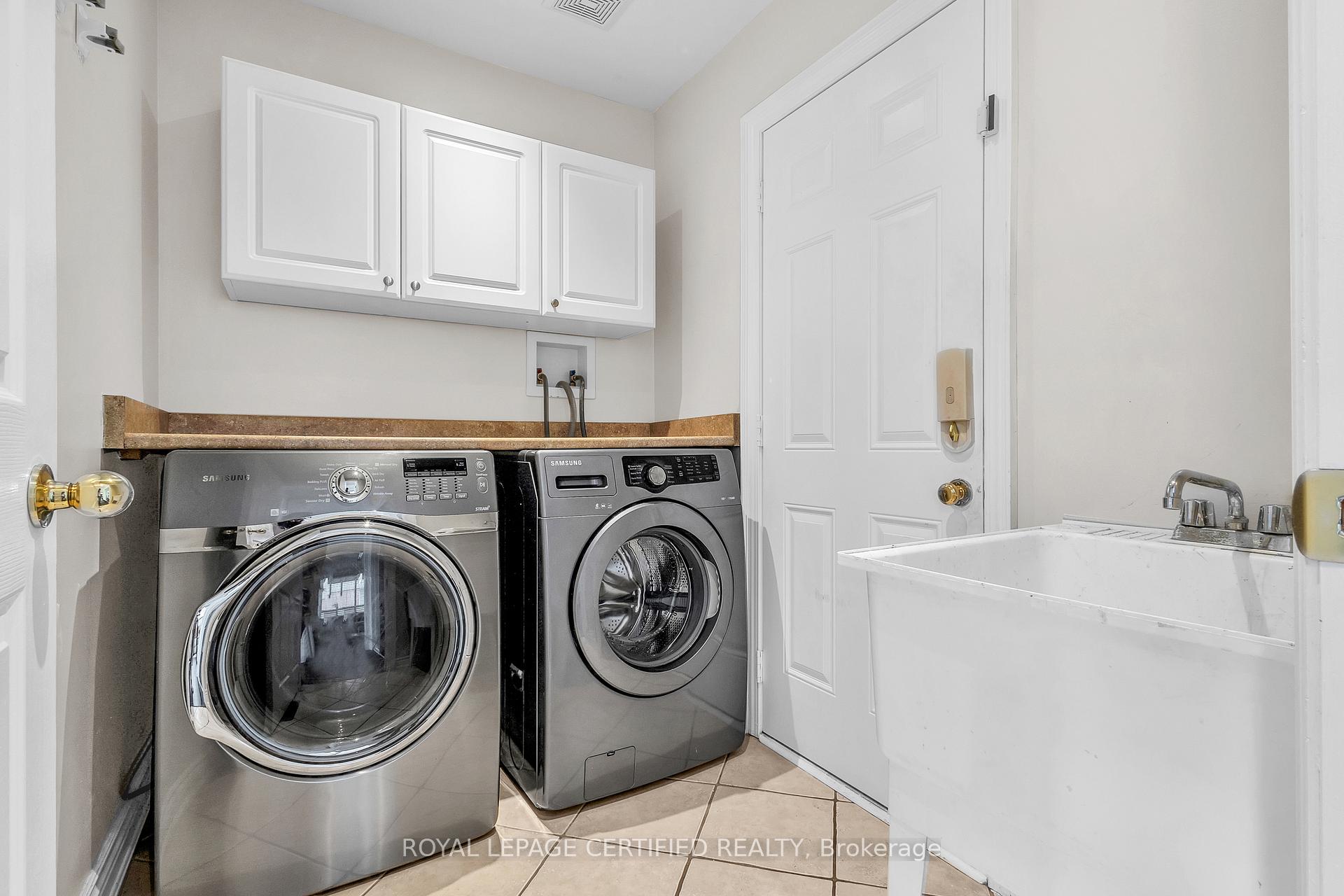 Photo 19 of 17 Dalia Street, Brampton, Credit Valley — HOMEH