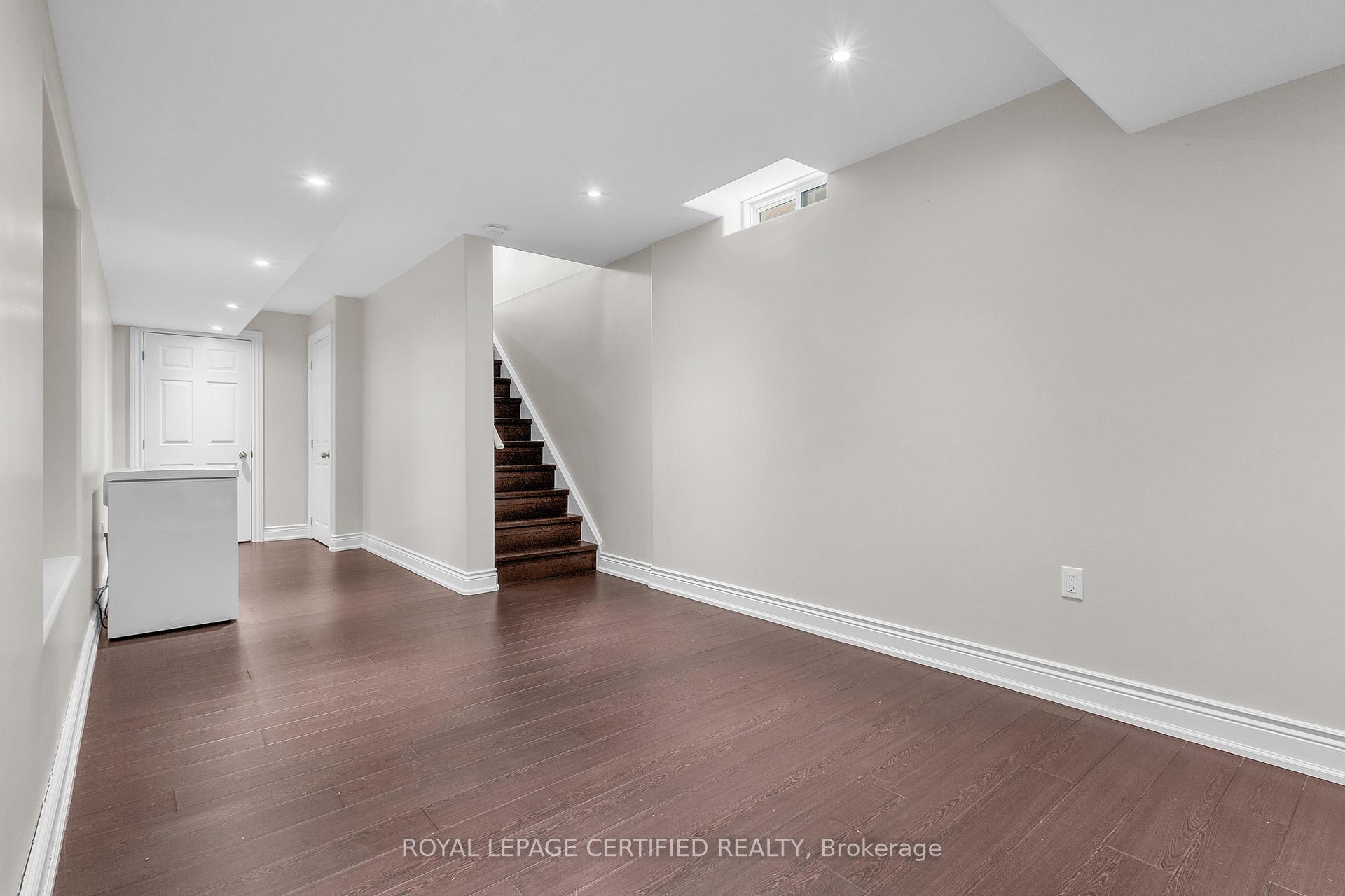 Photo 34 of 17 Dalia Street, Brampton, Credit Valley — HOMEH
