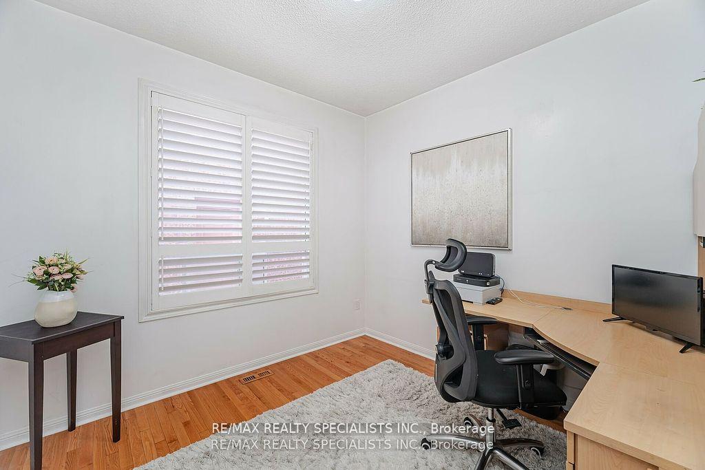 Photo 28 of 30 Latania Boulevard, Brampton, Vales of Castlemore — HOMEH