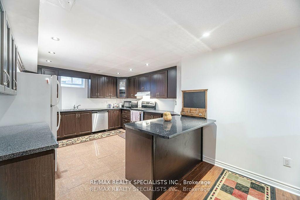 Photo 27 of 30 Latania Boulevard, Brampton, Vales of Castlemore — HOMEH