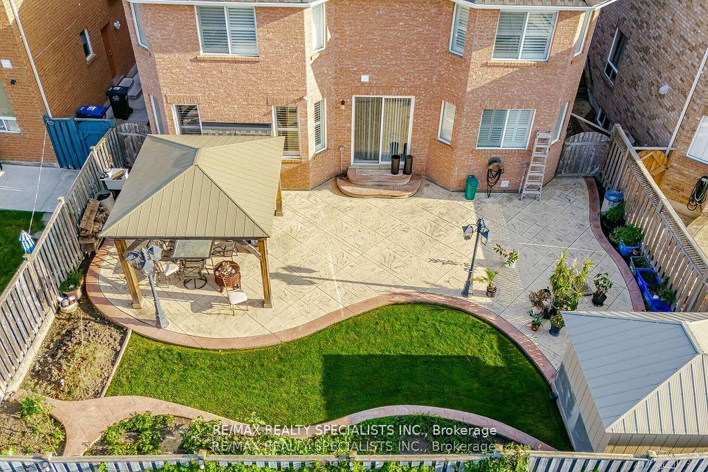 Photo 36 of 30 Latania Boulevard, Brampton, Vales of Castlemore — HOMEH