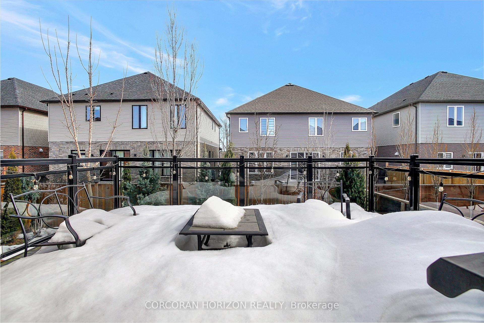 Photo 15 of 225 Carriage Way, Waterloo — HOMEH