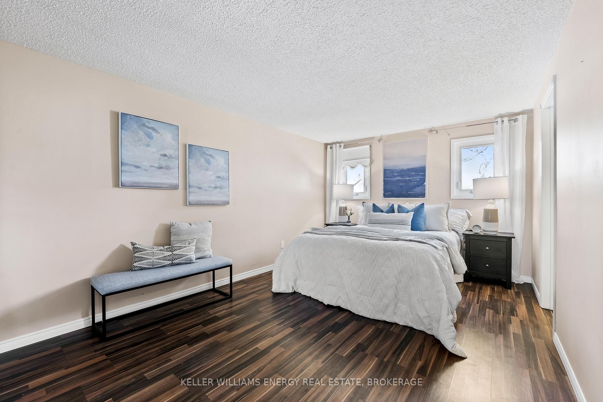 Photo 31 of 117 Bassett Boulevard, Whitby, Pringle Creek — HOMEH