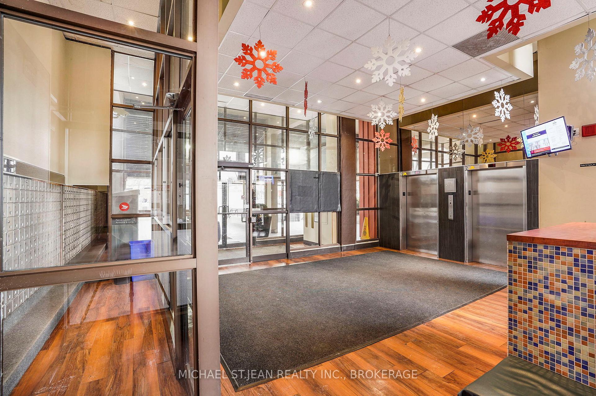 Photo 5 of Unit 832, 350 Quigley Road, Hamilton, Vincent — HOMEH