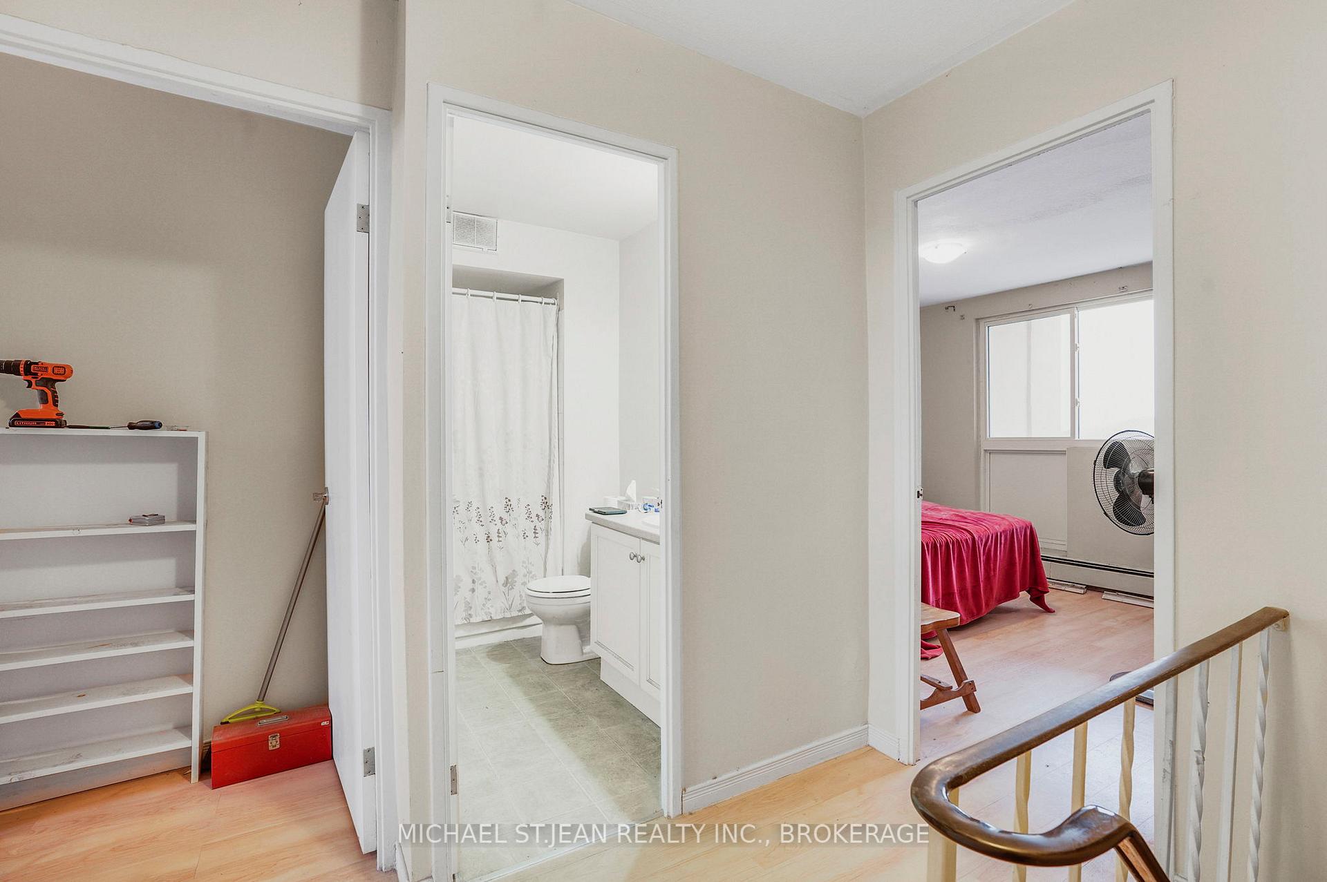 Photo 13 of Unit 832, 350 Quigley Road, Hamilton, Vincent — HOMEH