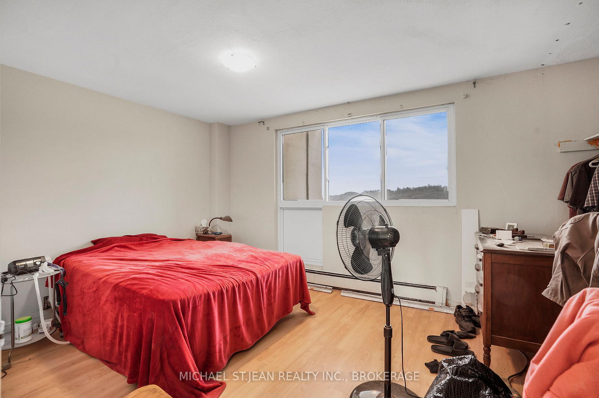 Photo 6 of Unit 832, 350 Quigley Road, Hamilton, Vincent — HOMEH