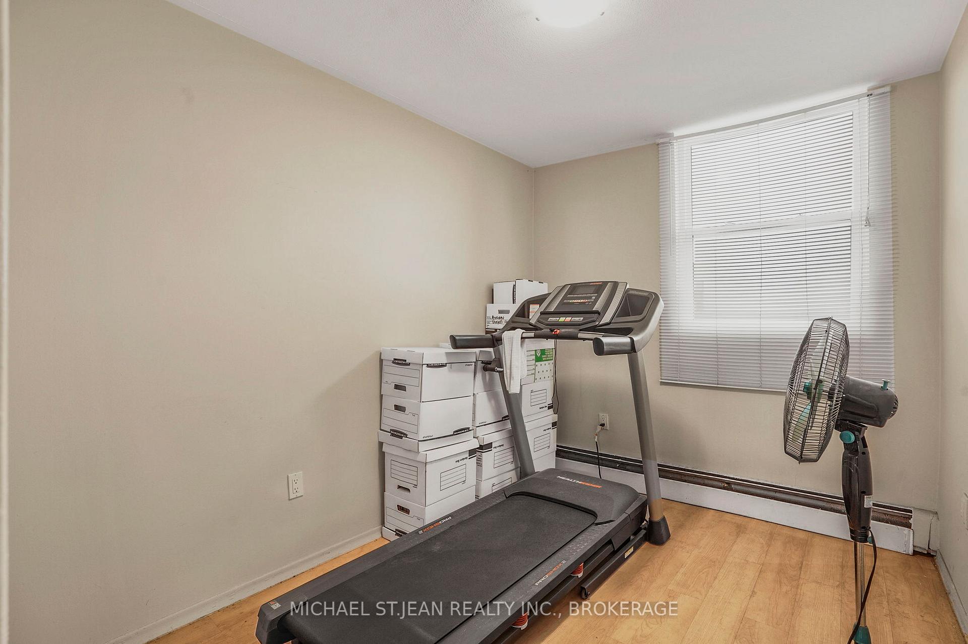 Photo 11 of Unit 832, 350 Quigley Road, Hamilton, Vincent — HOMEH