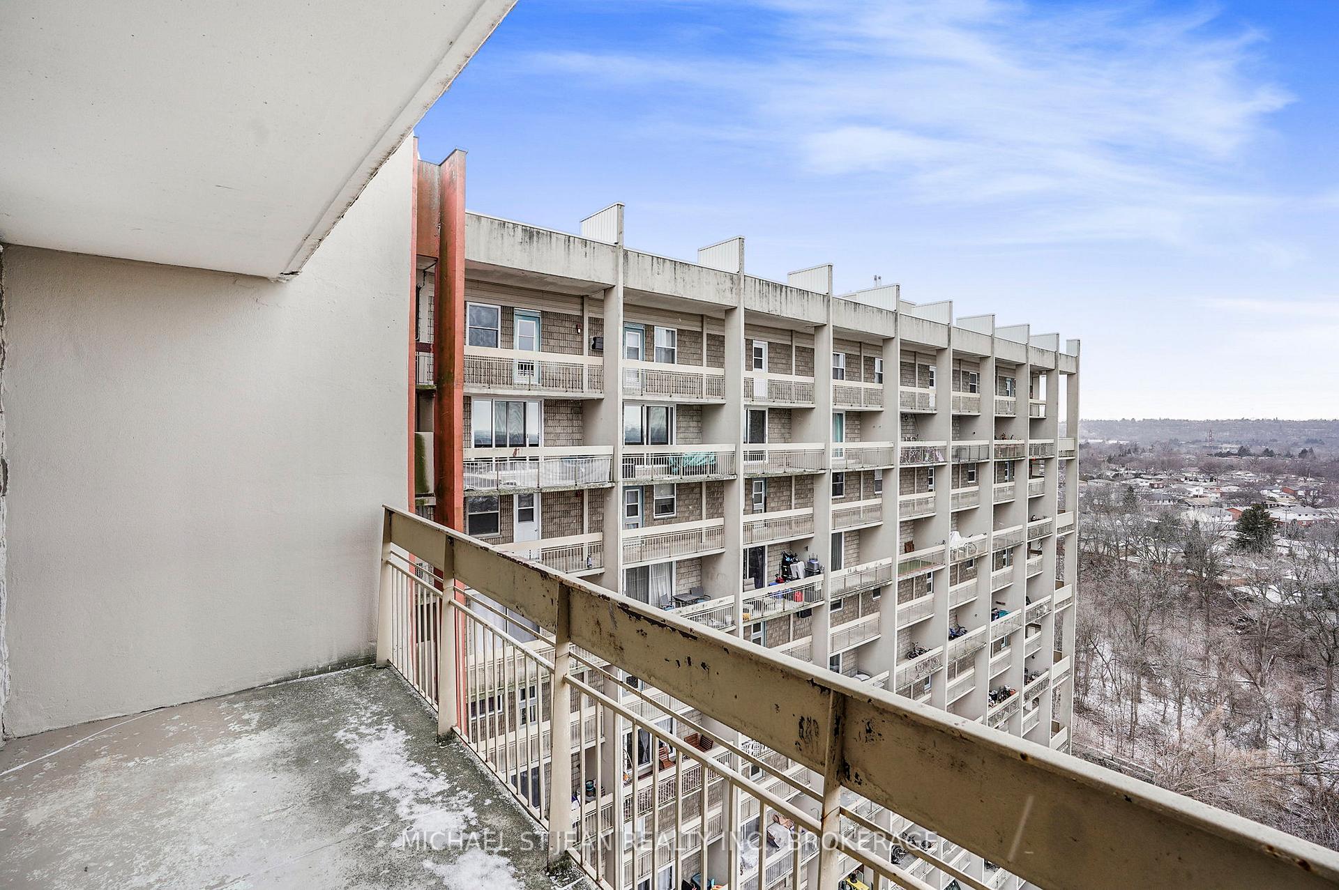 Photo 21 of Unit 832, 350 Quigley Road, Hamilton, Vincent — HOMEH
