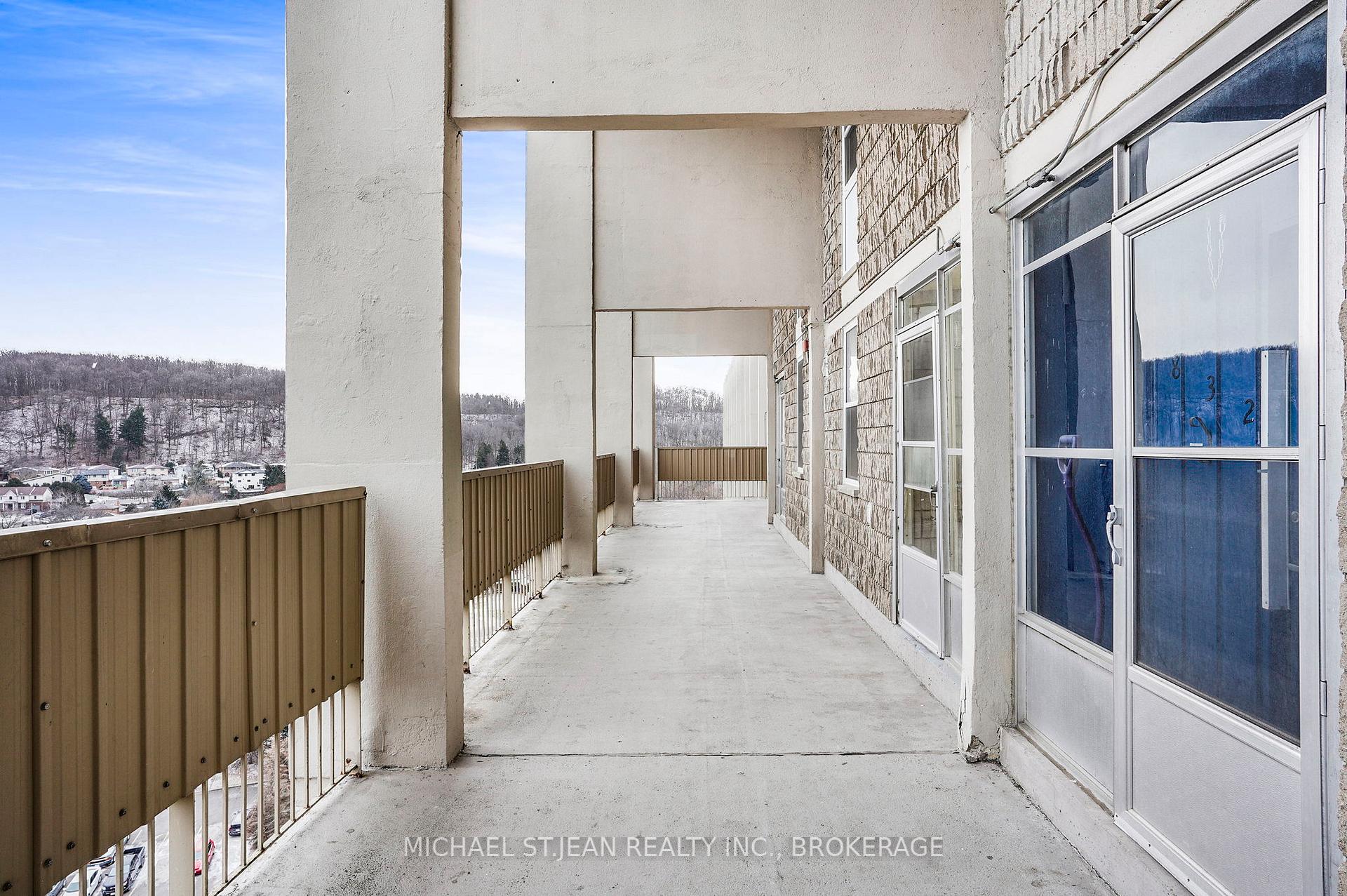 Photo 15 of Unit 832, 350 Quigley Road, Hamilton, Vincent — HOMEH