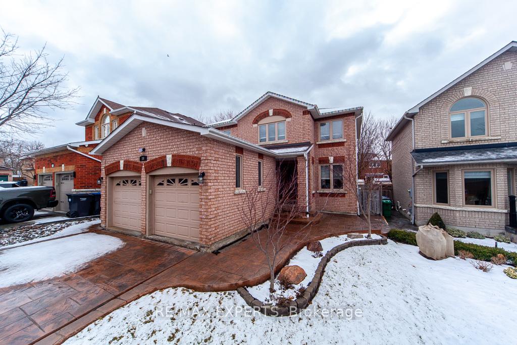 Photo 3 of 14 Plummer Road, Caledon, Bolton West — HOMEH