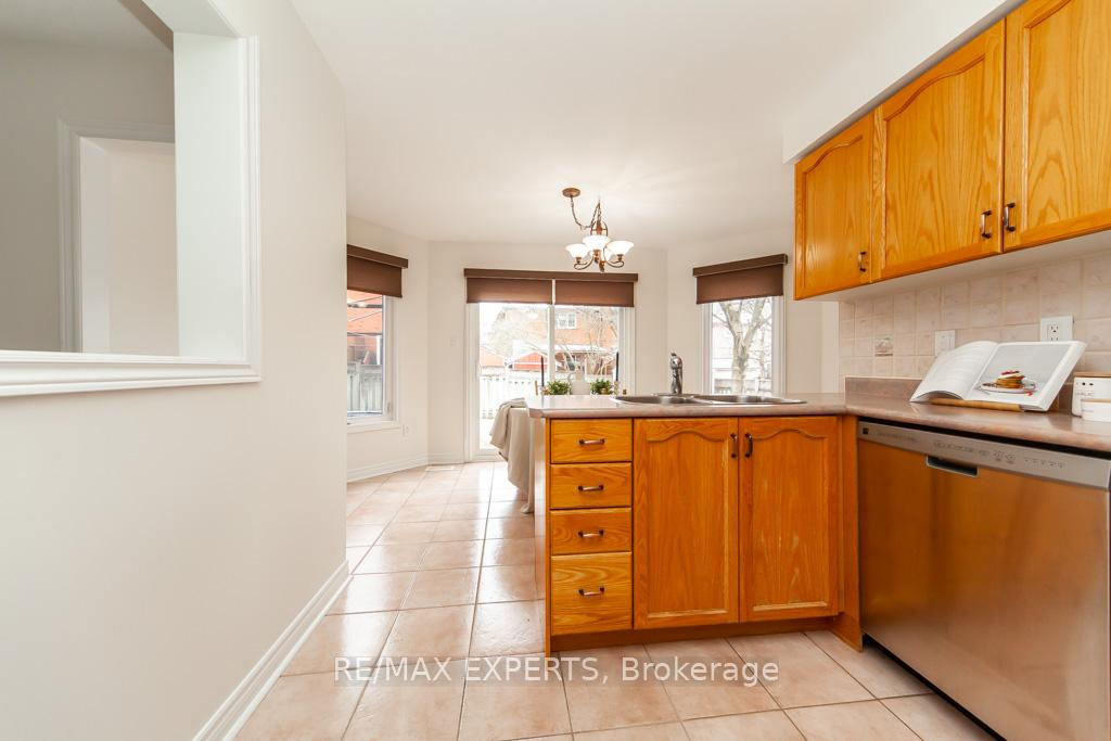 Photo 12 of 14 Plummer Road, Caledon, Bolton West — HOMEH