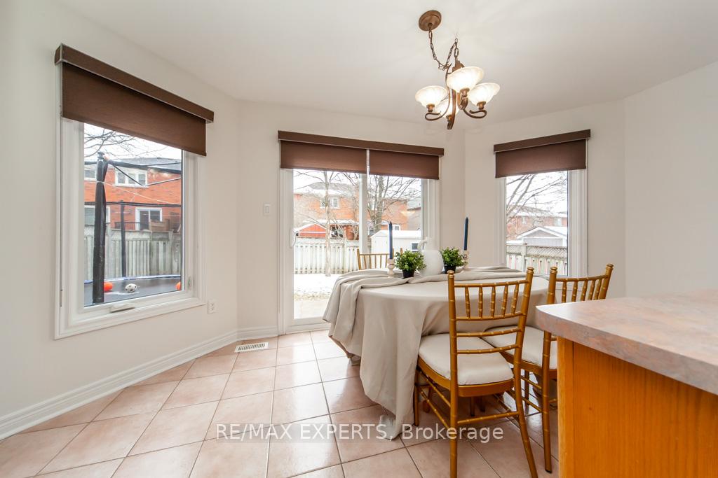 Photo 13 of 14 Plummer Road, Caledon, Bolton West — HOMEH