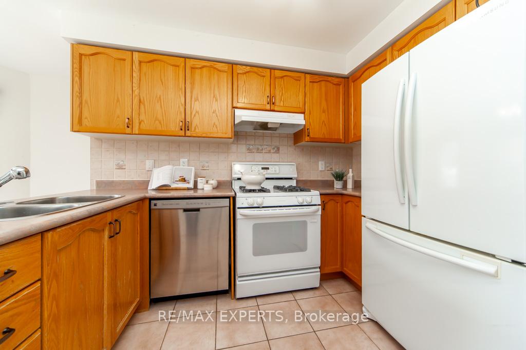 Photo 23 of 14 Plummer Road, Caledon, Bolton West — HOMEH