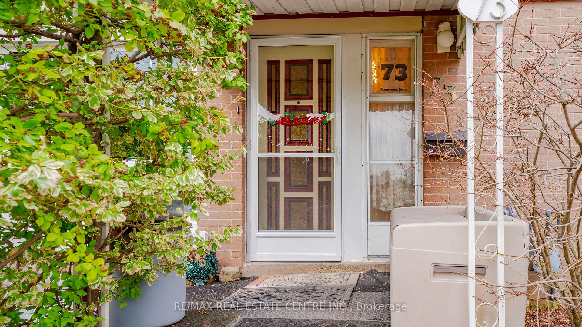 Photo 7 of 73 Brentwood Drive, Brampton, Avondale — HOMEH