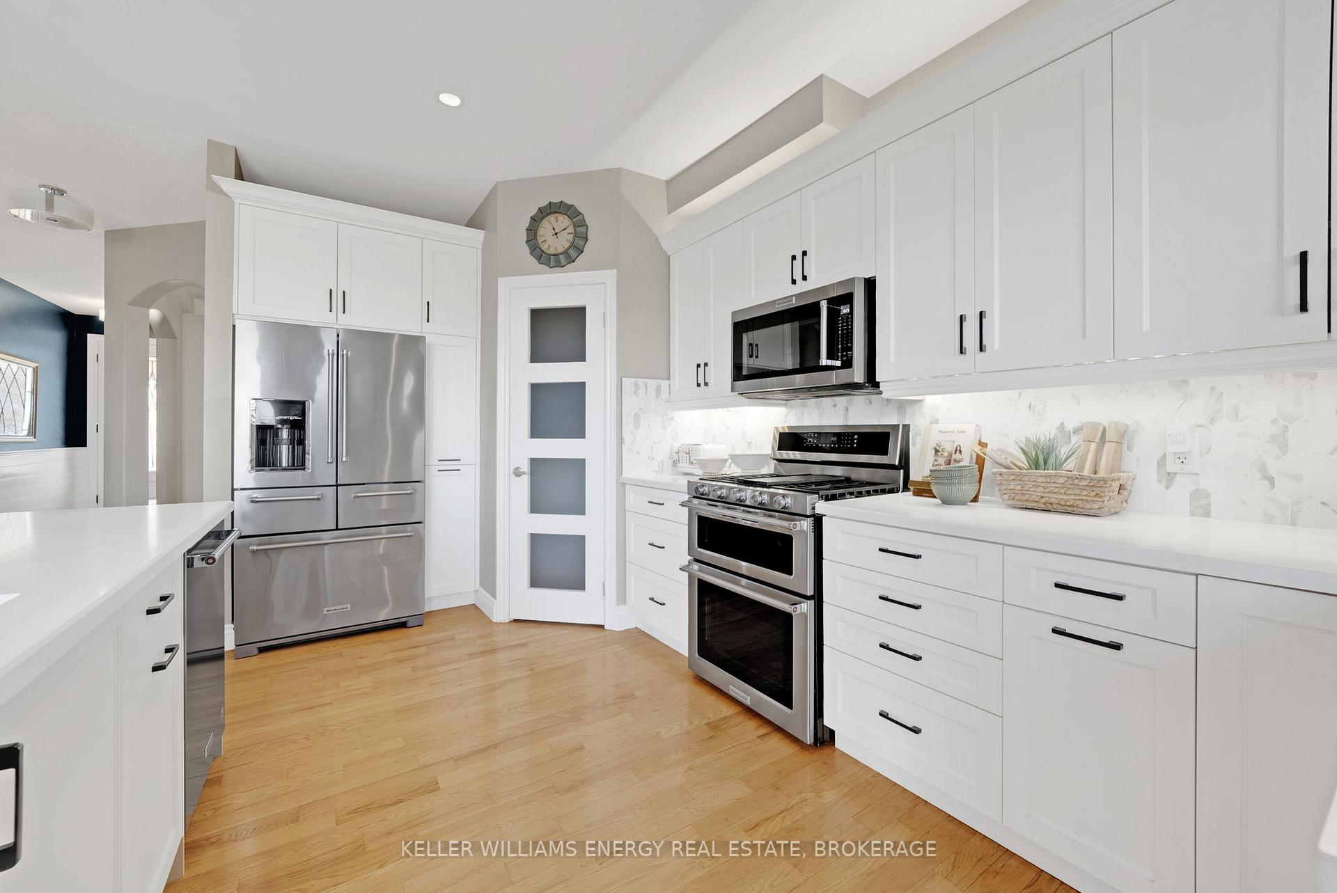 Photo 6 of 2100 Stornoway Street, Oshawa, Kedron — HOMEH