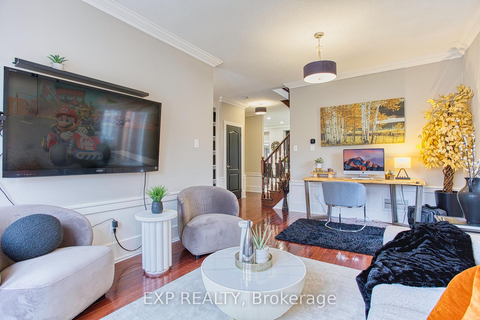 Photo 10 of 7 Panorama Way, Hamilton, Stoney Creek — HOMEH