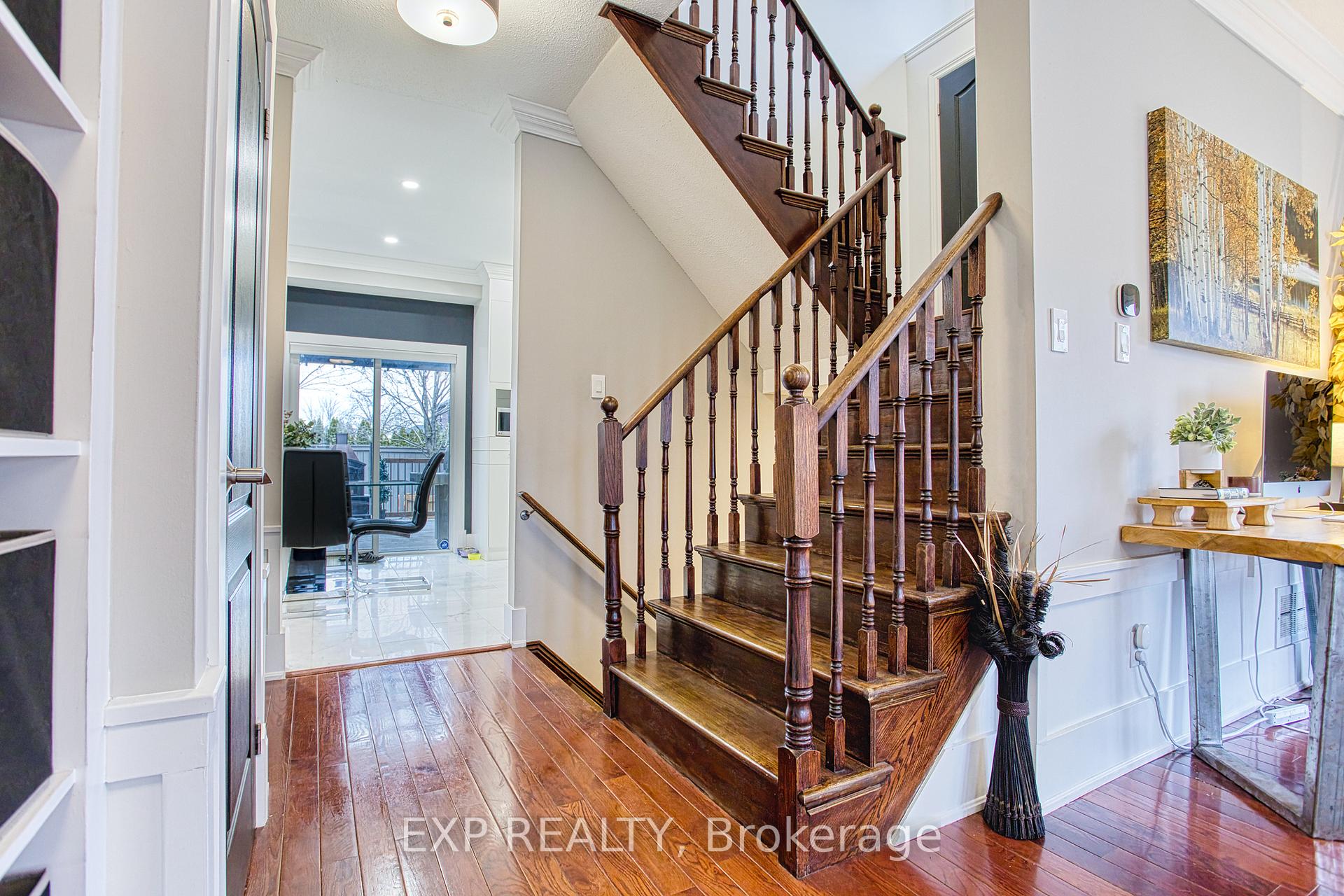 Photo 9 of 7 Panorama Way, Hamilton, Stoney Creek — HOMEH