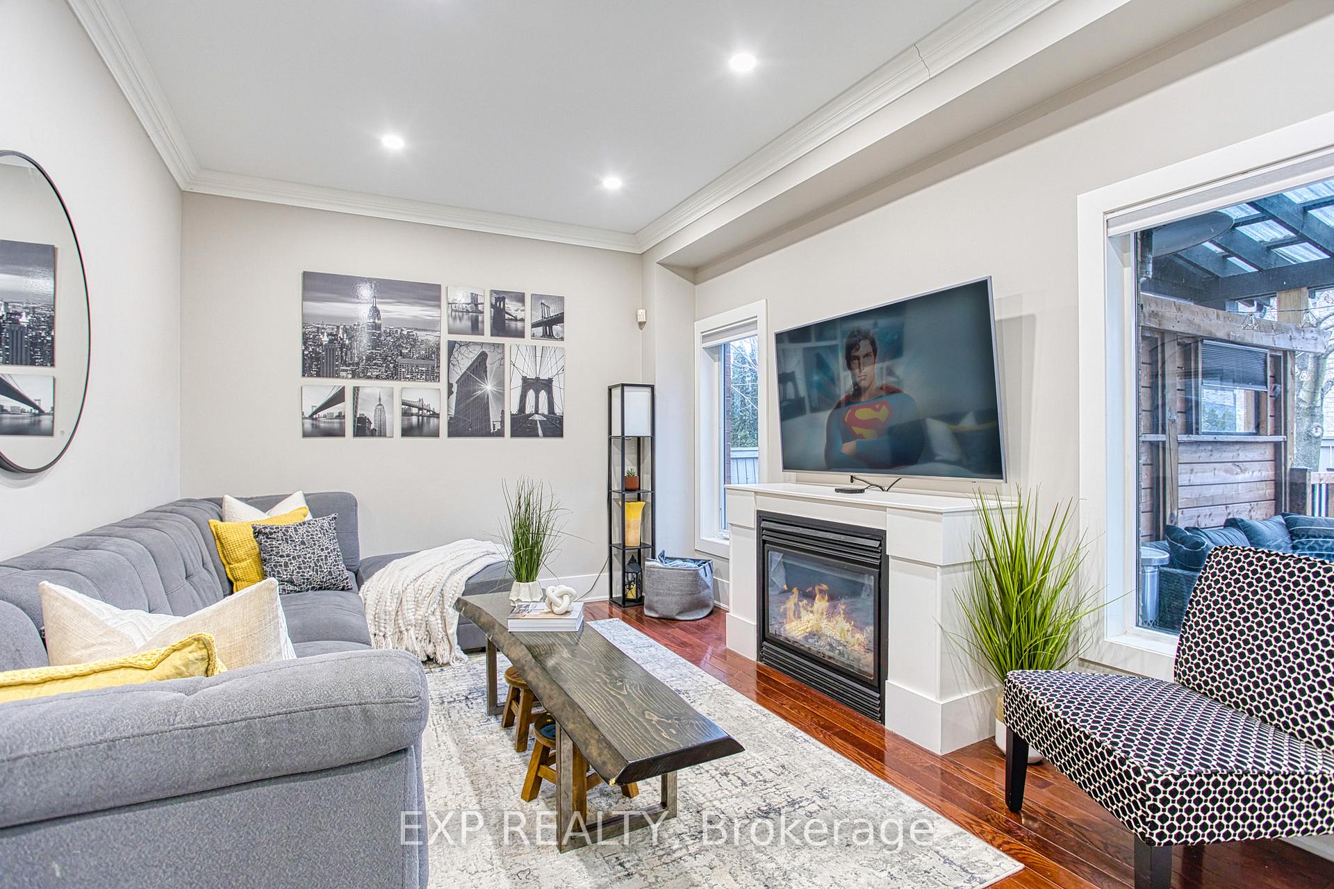 Photo 11 of 7 Panorama Way, Hamilton, Stoney Creek — HOMEH