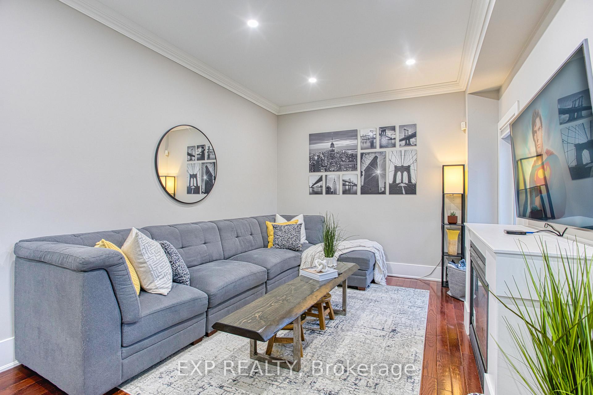 Photo 23 of 7 Panorama Way, Hamilton, Stoney Creek — HOMEH