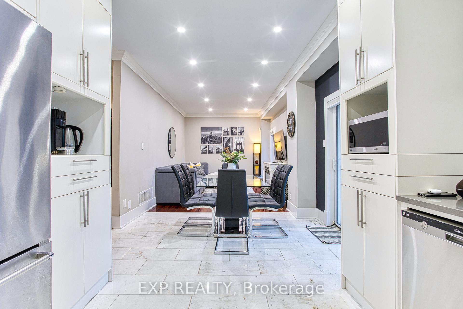 Photo 13 of 7 Panorama Way, Hamilton, Stoney Creek — HOMEH