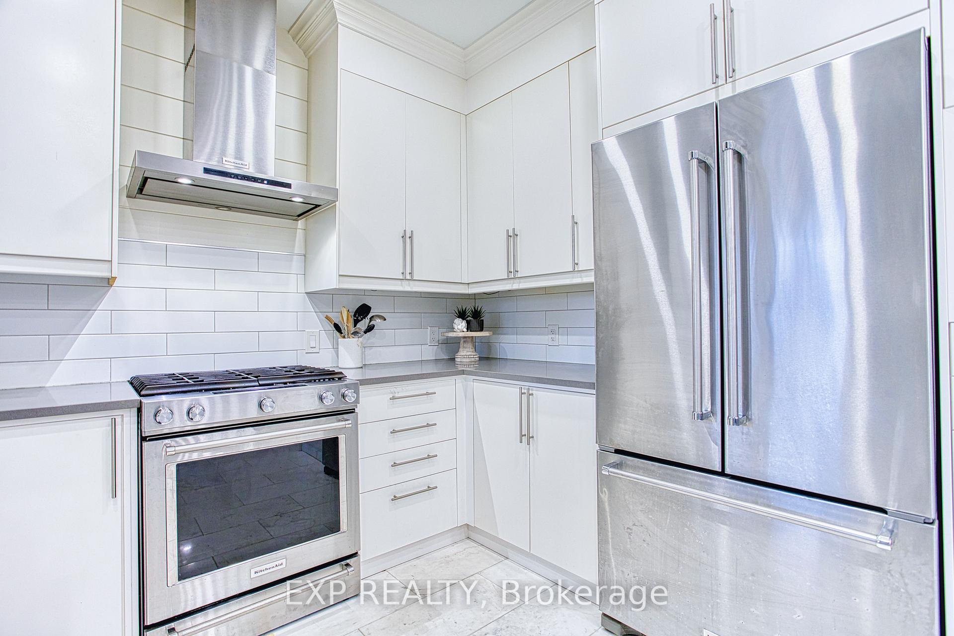 Photo 17 of 7 Panorama Way, Hamilton, Stoney Creek — HOMEH