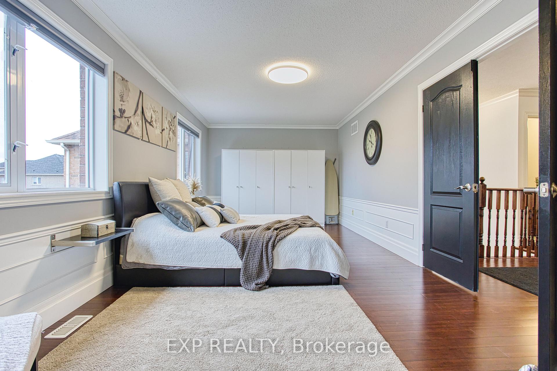 Photo 19 of 7 Panorama Way, Hamilton, Stoney Creek — HOMEH