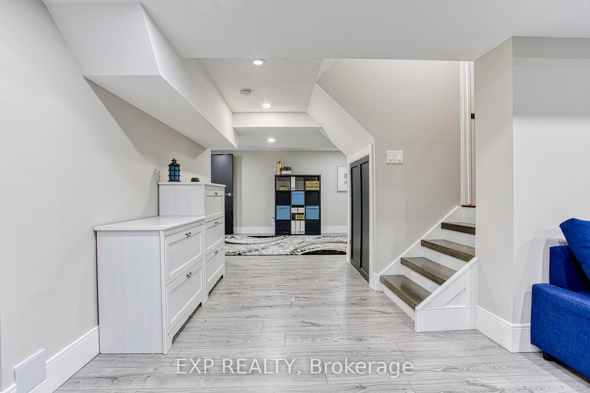 Photo 25 of 7 Panorama Way, Hamilton, Stoney Creek — HOMEH