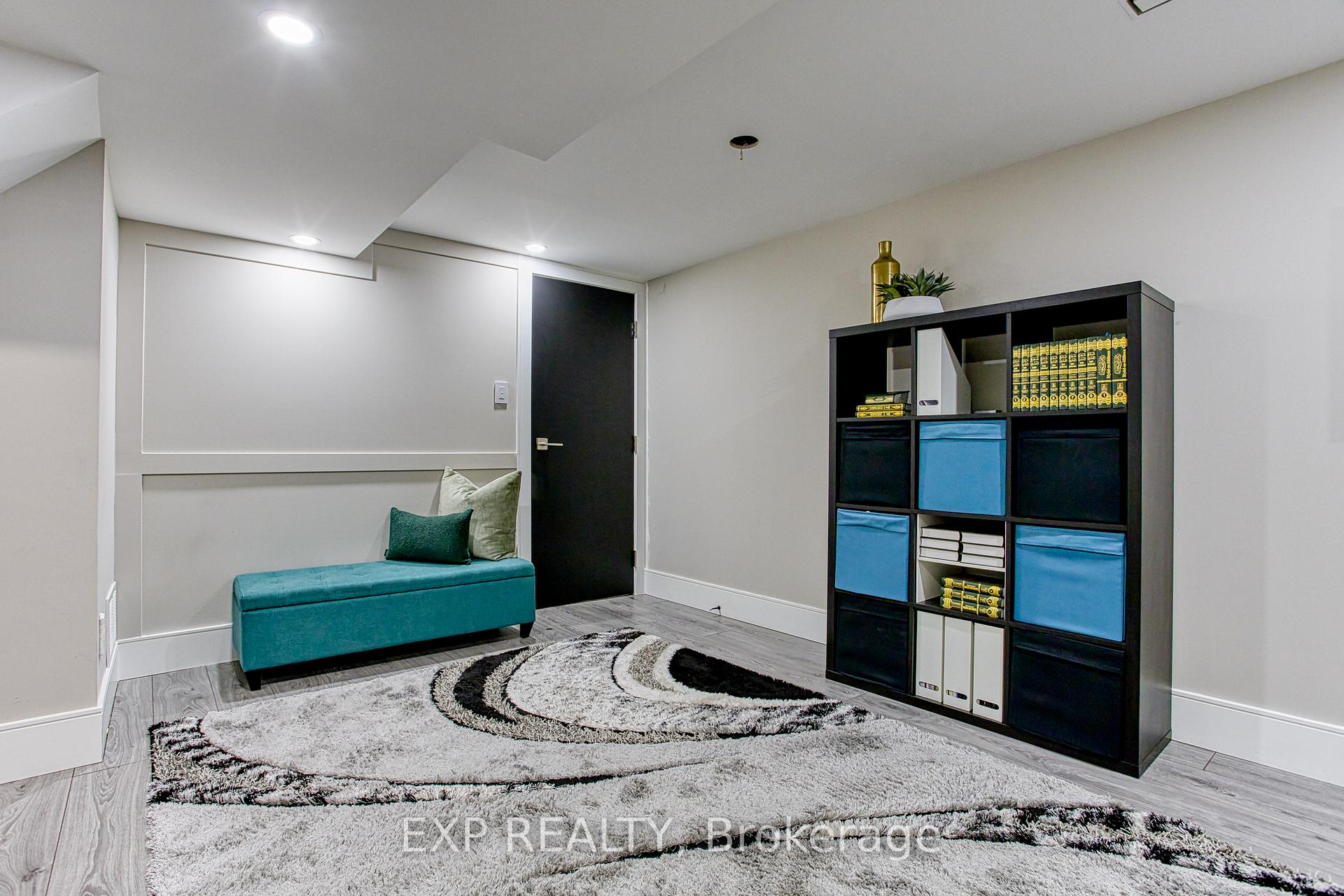 Photo 32 of 7 Panorama Way, Hamilton, Stoney Creek — HOMEH