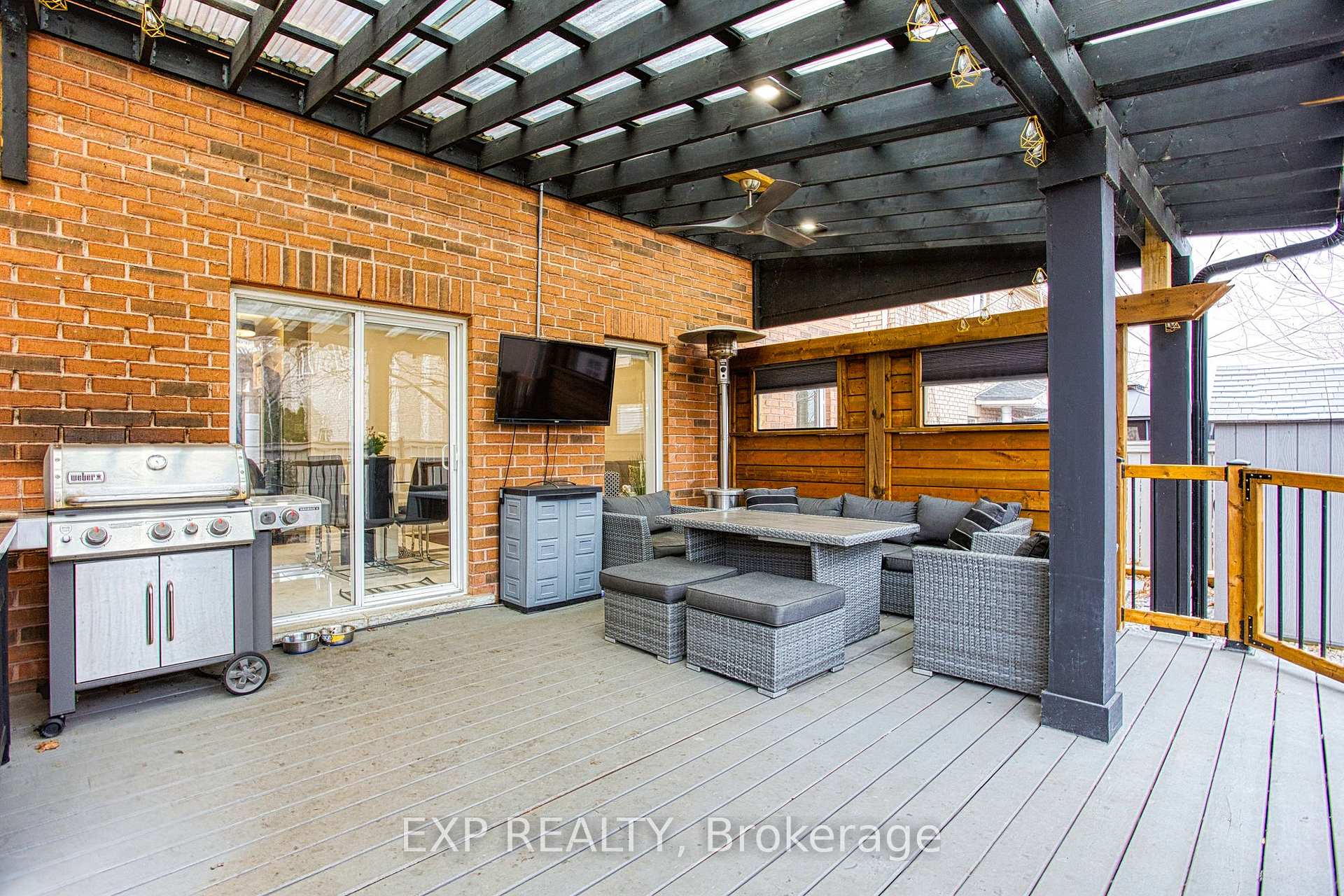 Photo 43 of 7 Panorama Way, Hamilton, Stoney Creek — HOMEH