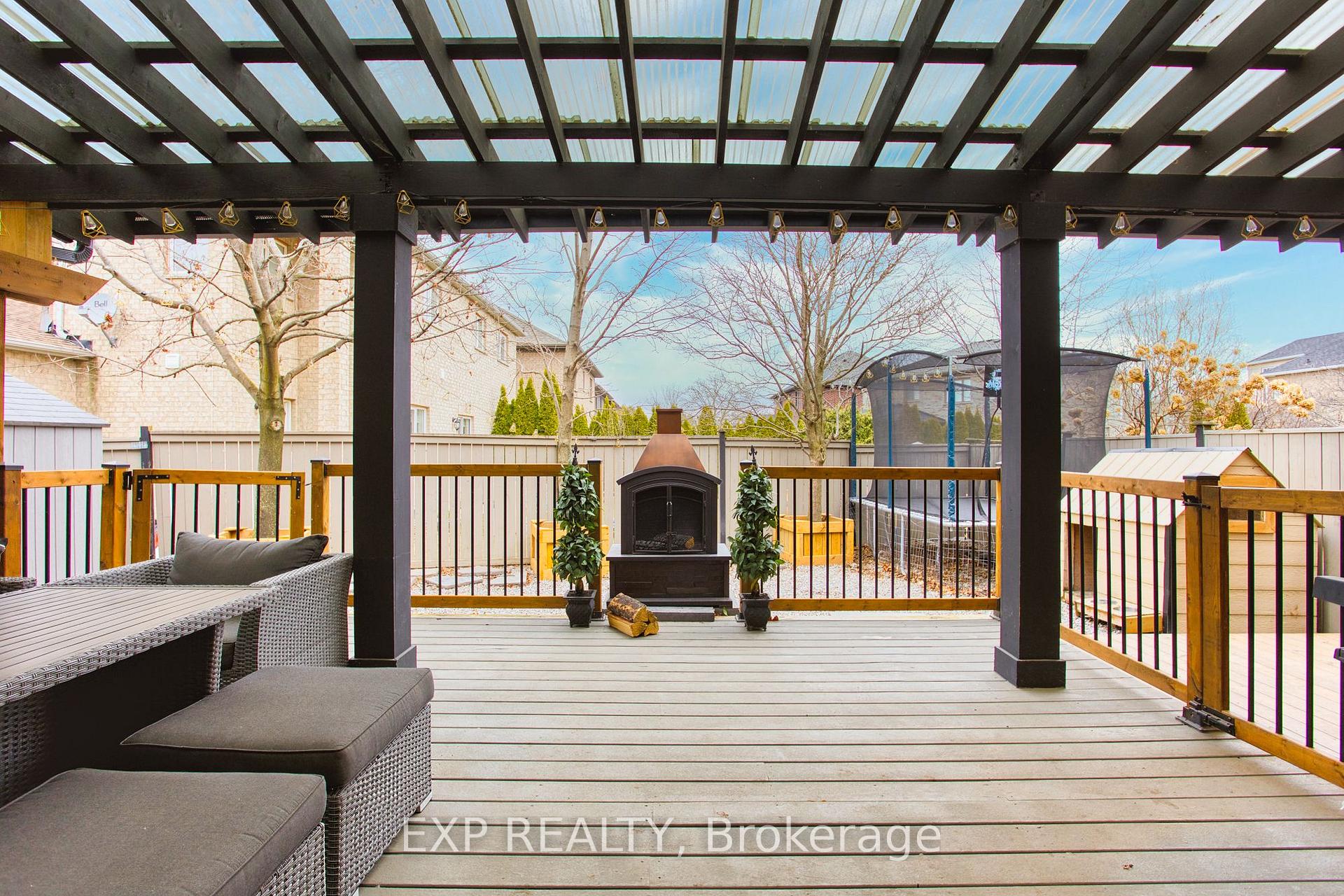 Photo 42 of 7 Panorama Way, Hamilton, Stoney Creek — HOMEH