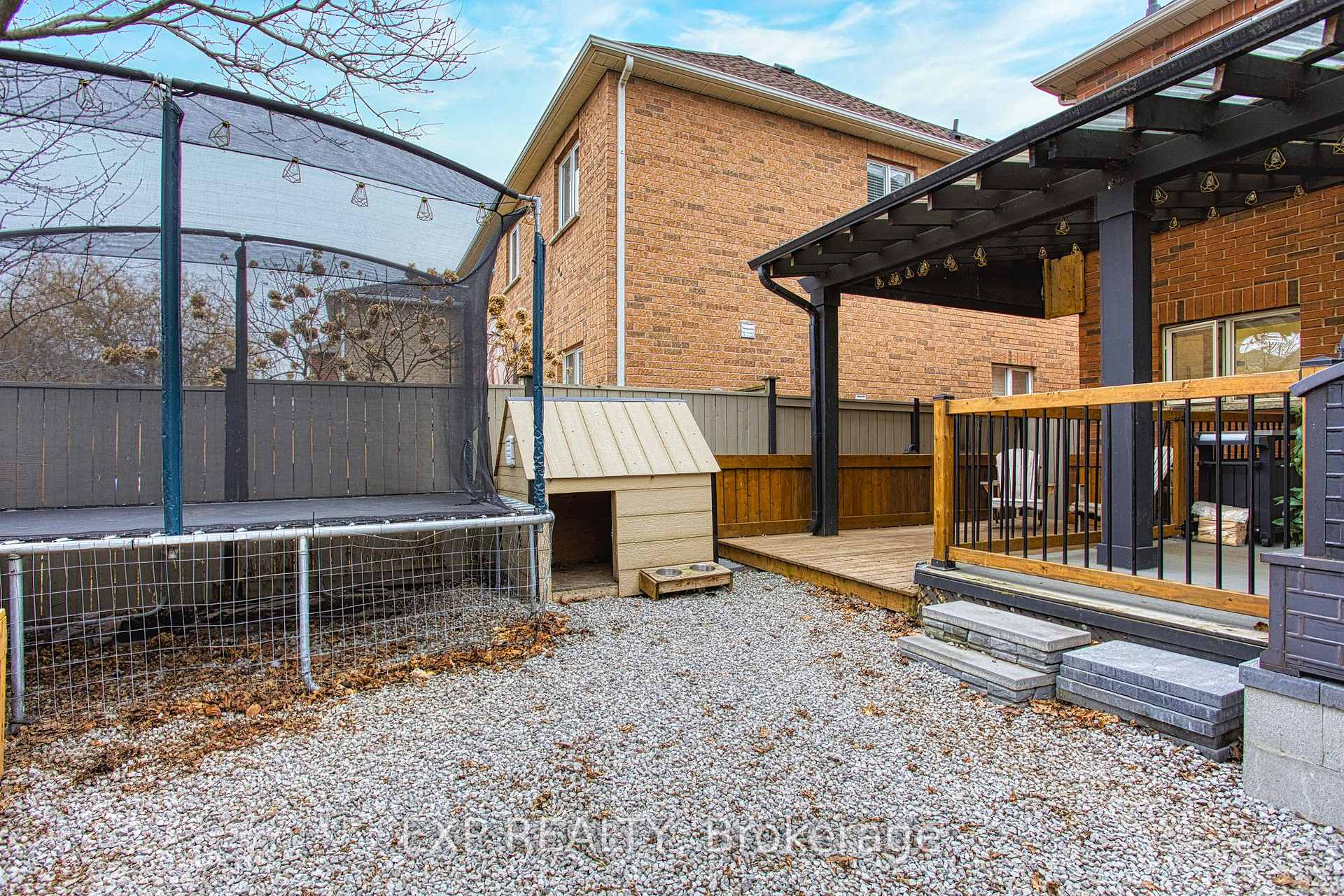 Photo 50 of 7 Panorama Way, Hamilton, Stoney Creek — HOMEH