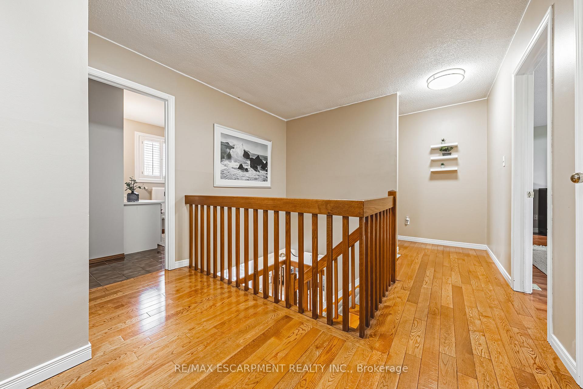 Photo 32 of 1 Charing Drive, Hamilton, Rushdale — HOMEH