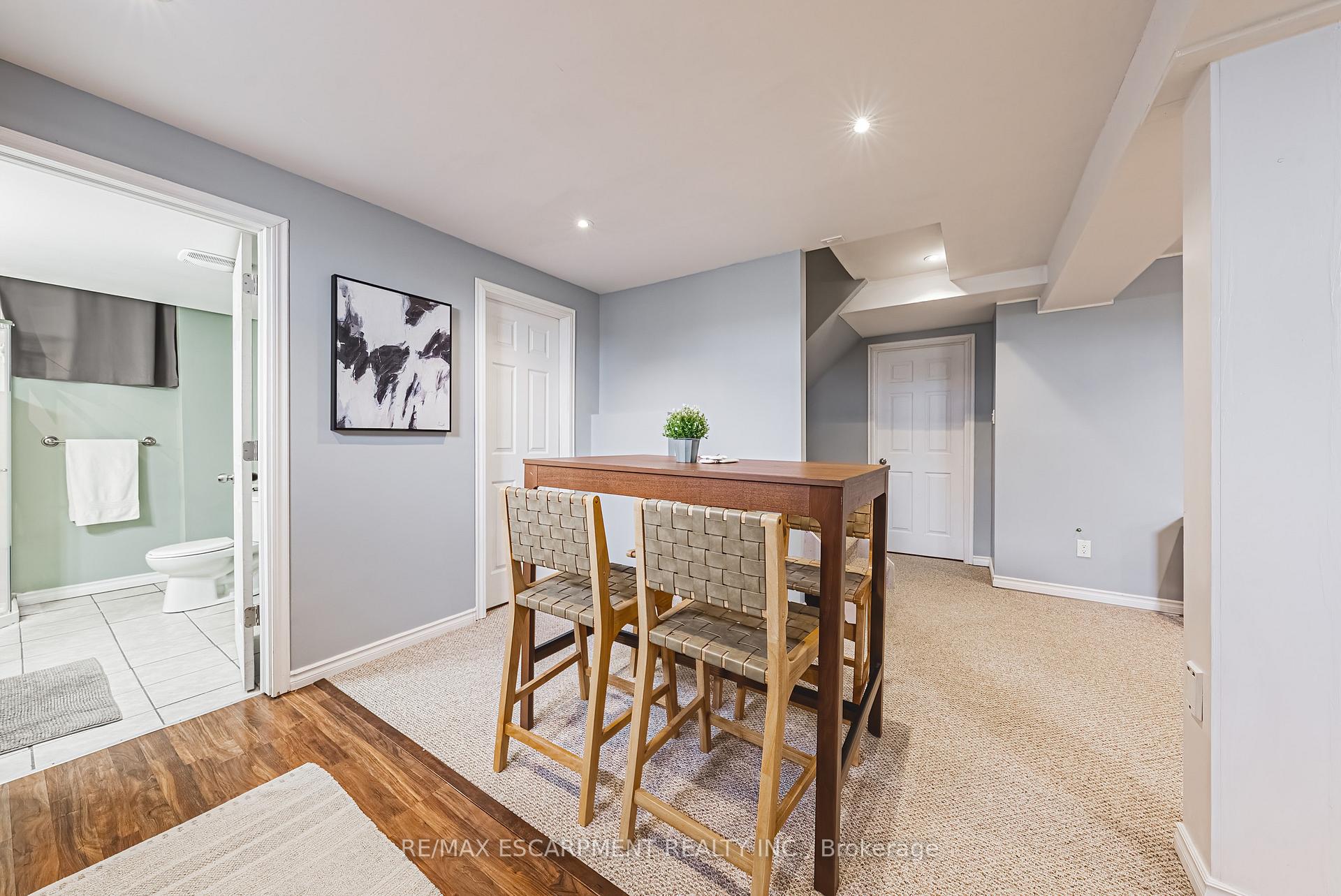 Photo 31 of 1 Charing Drive, Hamilton, Rushdale — HOMEH