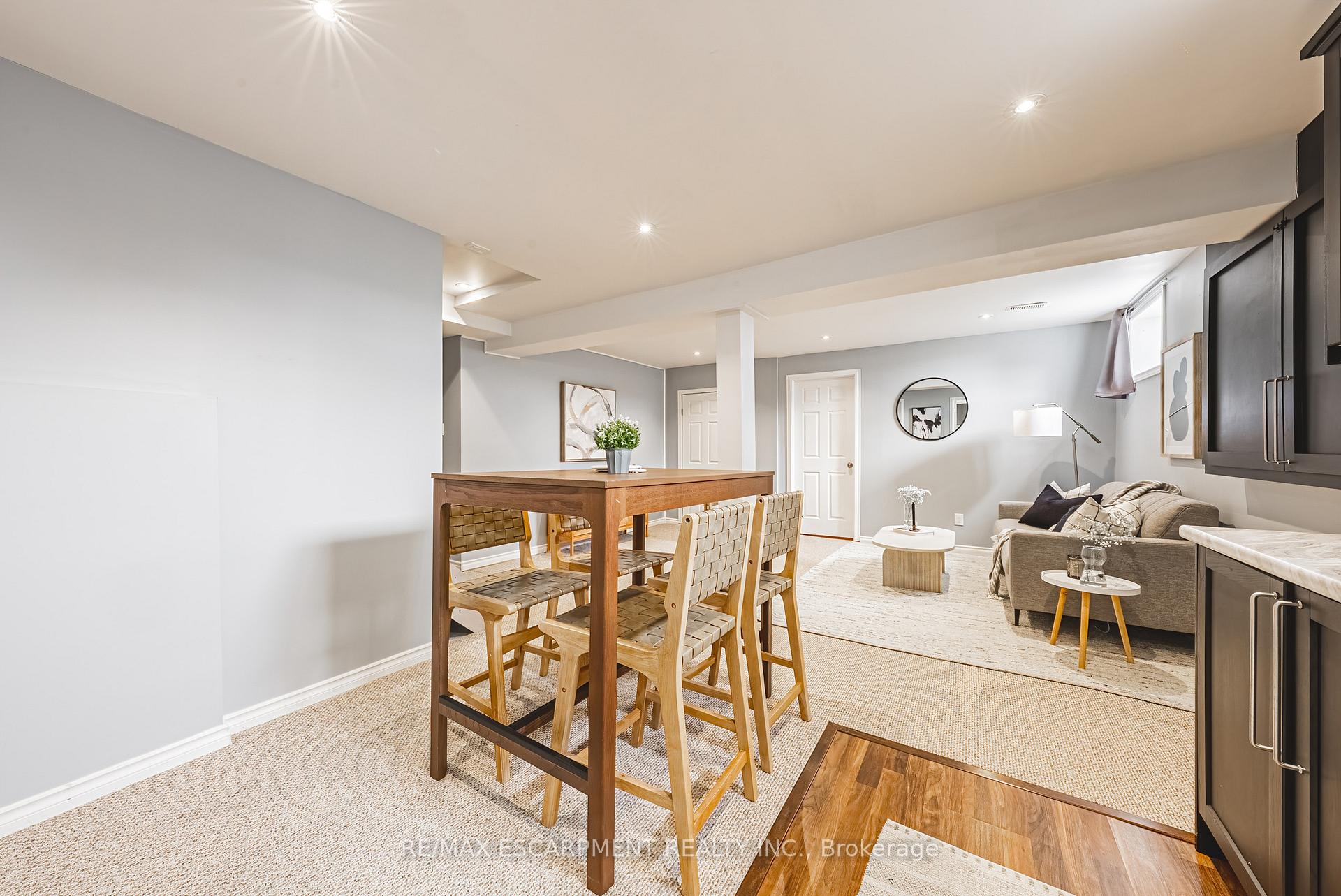 Photo 38 of 1 Charing Drive, Hamilton, Rushdale — HOMEH