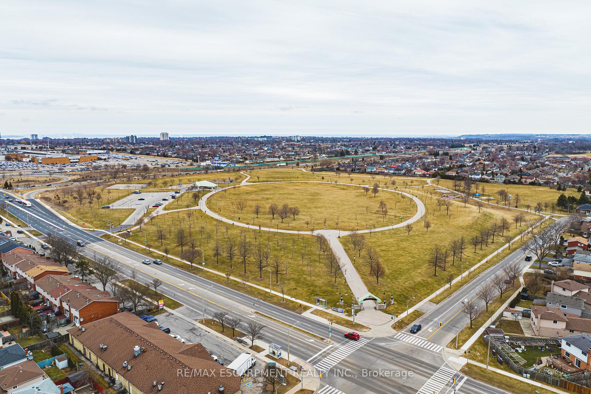 Photo 44 of 1 Charing Drive, Hamilton, Rushdale — HOMEH