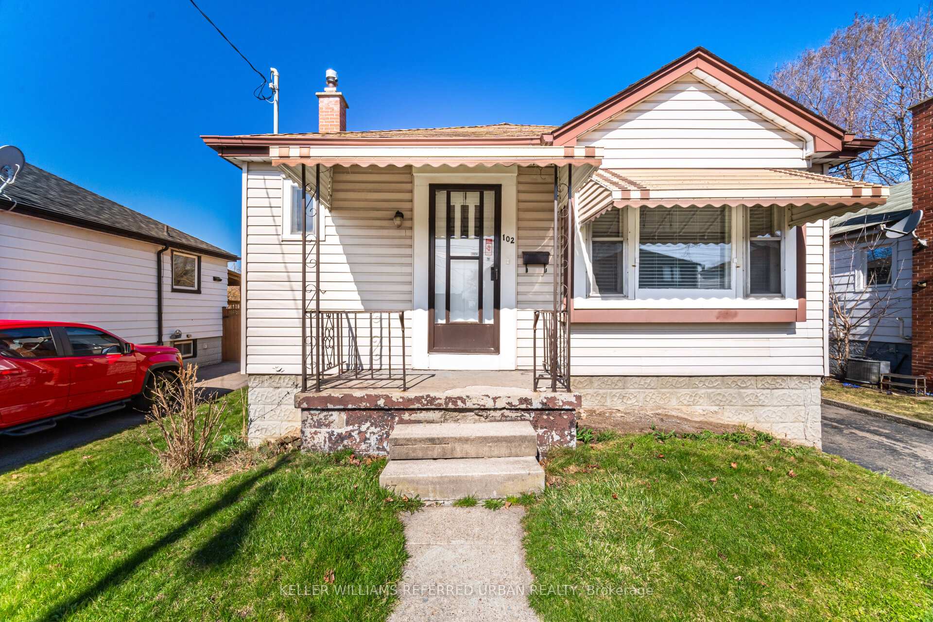 Photo 3 of 102 East 26th Street, Hamilton, Eastmount — HOMEH