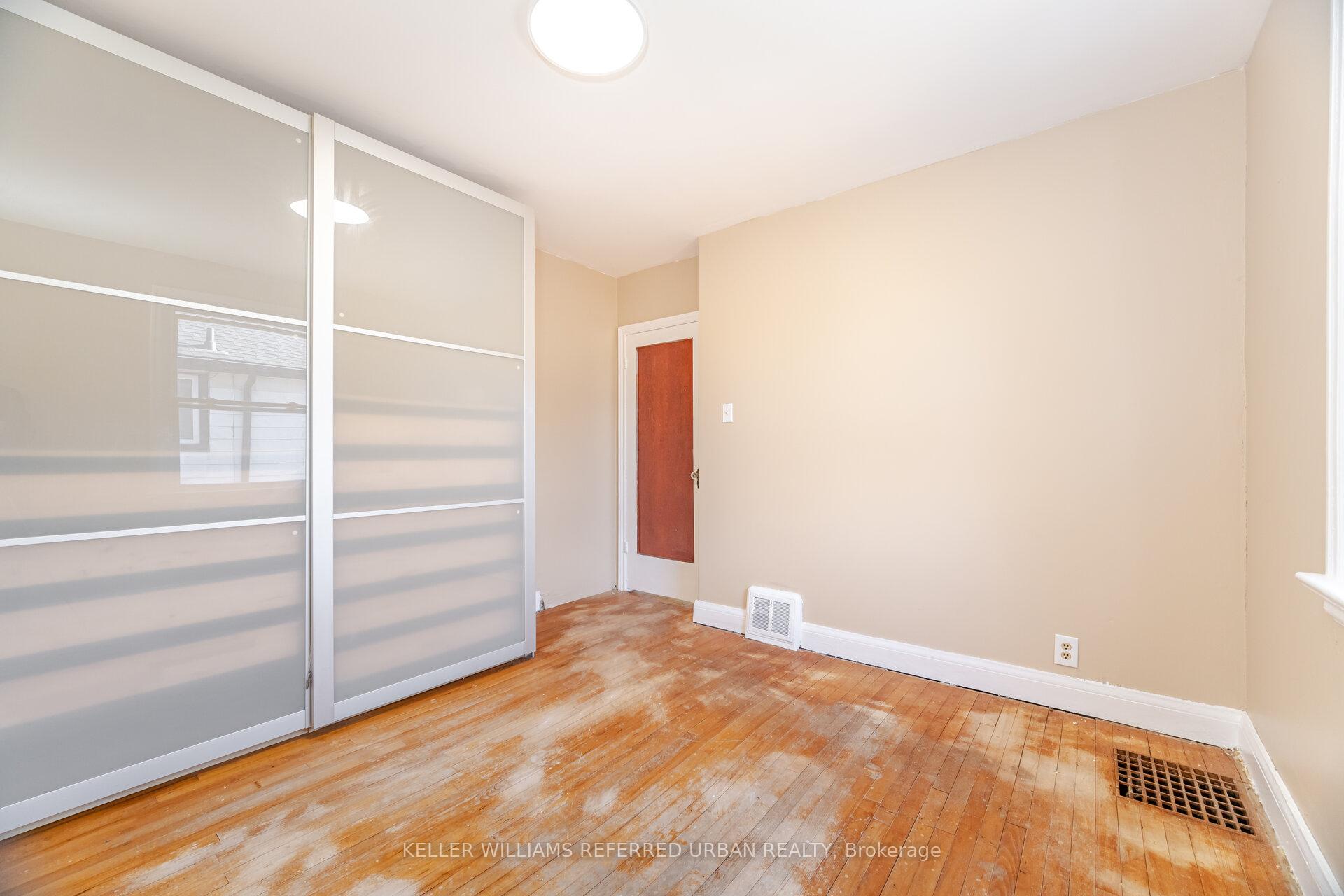 Photo 16 of 102 East 26th Street, Hamilton, Eastmount — HOMEH