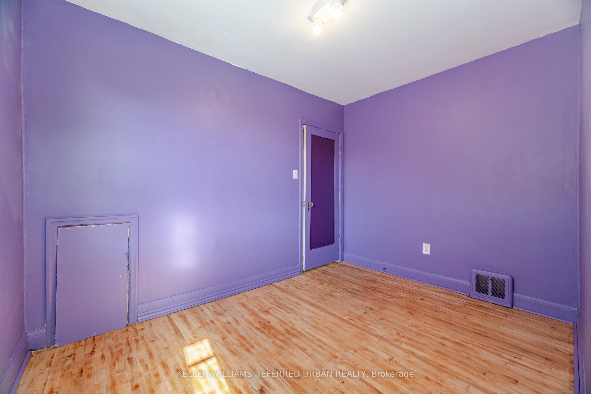 Photo 23 of 102 East 26th Street, Hamilton, Eastmount — HOMEH