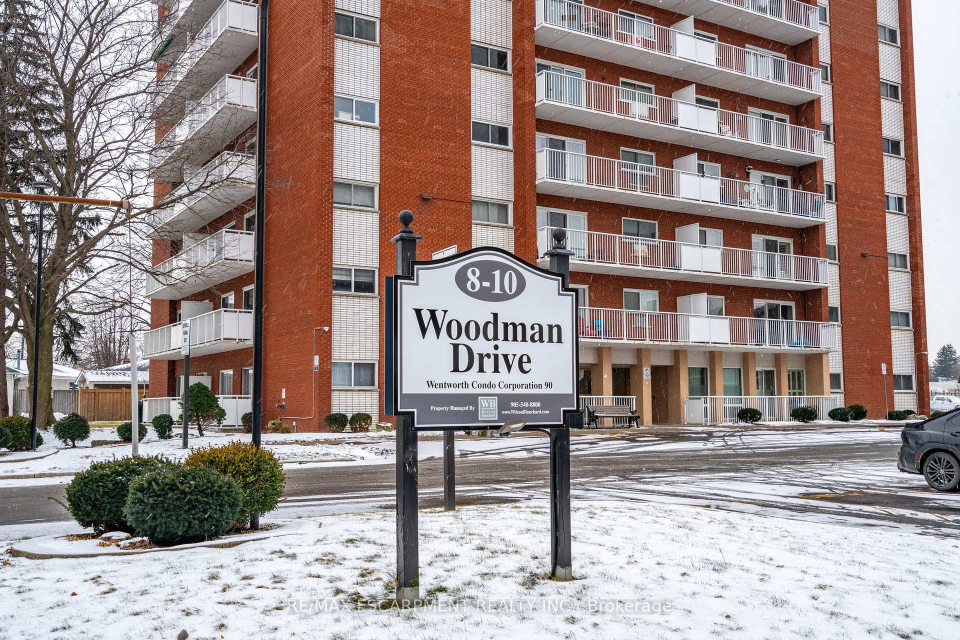 Photo 5 of Unit 304, 10 Woodman Drive S, Hamilton, Greenford — HOMEH